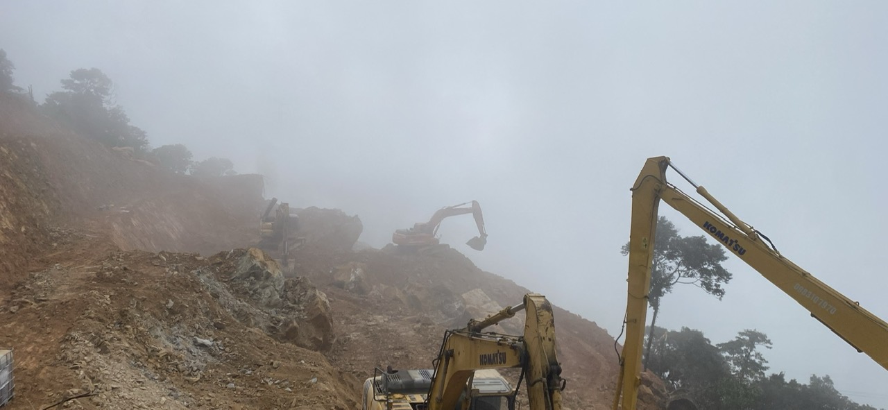 Hình ảnh thi công thực của Gia Hiển tại Công Trình 500kV mạch 3 Quảng Trạch - Phố Nối