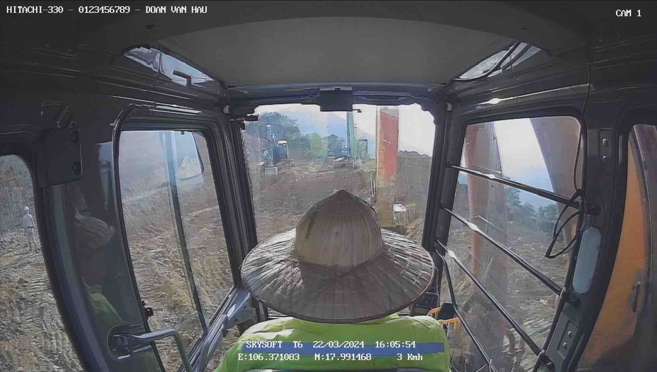 đội ngũ lái máy giàu kinh nghiệm, sự kỹ lưỡng trong việc vận hành và bảo trì thiết bị