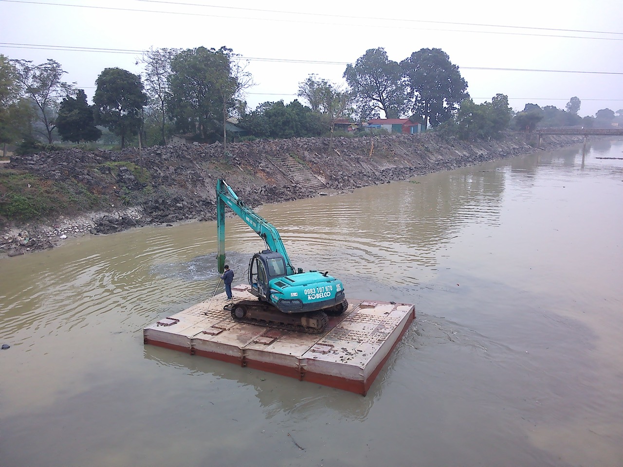 Hình ảnh thực tế Gia Hiển tham gia thi công nạo vét 18km Kênh Vân Đình - Hà nội