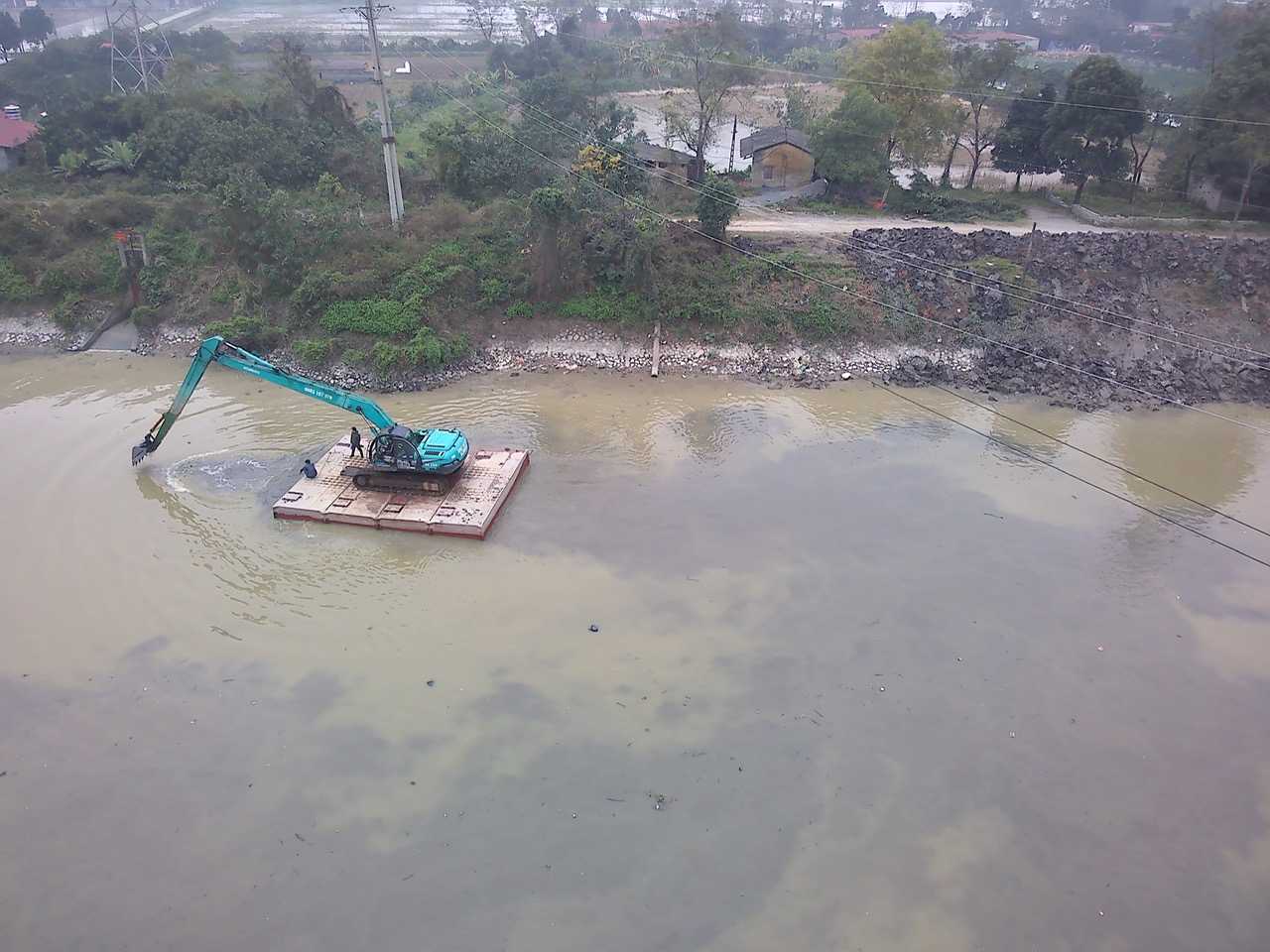 Hình ảnh thực tế Gia Hiển tham gia thi công nạo vét 18km Kênh Vân Đình - Hà nội